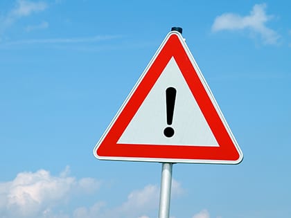 18_0726_ LEADERSHIP_7 Major Warning Signs When Hiring Staff_OldSize