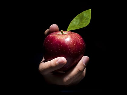 18_0820_ DISCIPLESHIP_How to Foil Satan’s Go-To Temptation_OLDSize