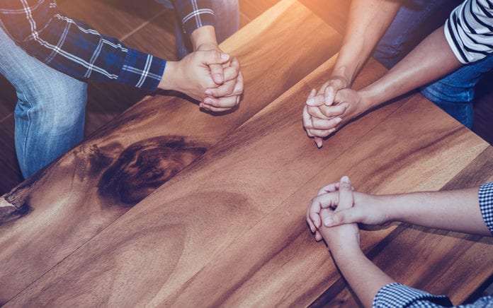 18_1023_SMALLGROUP_Why Choosing the Right Small Group Leader Matters_1021x640