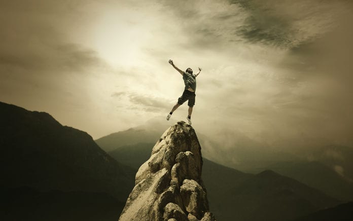 18_1108_LEADERSHIP_5 Ways to Become a Bounce Back Leader_1021x640