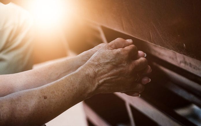 18_1121_CHURCH REVITALIZATION_10 Things I Learned Leading a Church Through Revitalization_1021x640