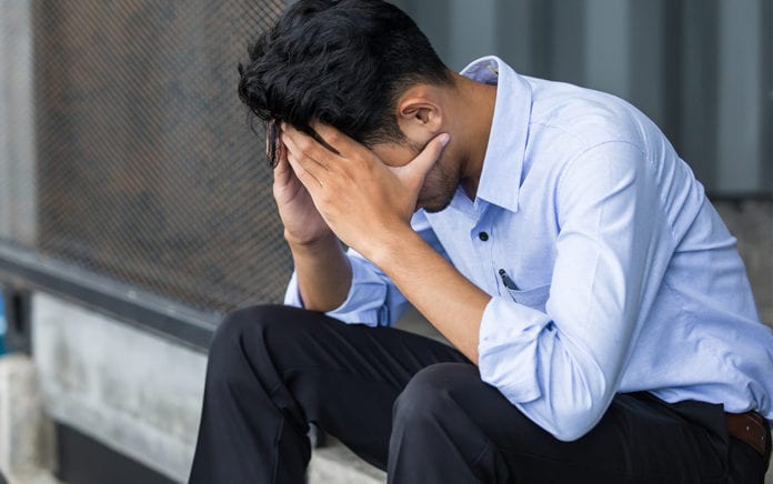 19_0318_DISCIPLESHIP_Are You Wrestling With Discouragement?_1021x640