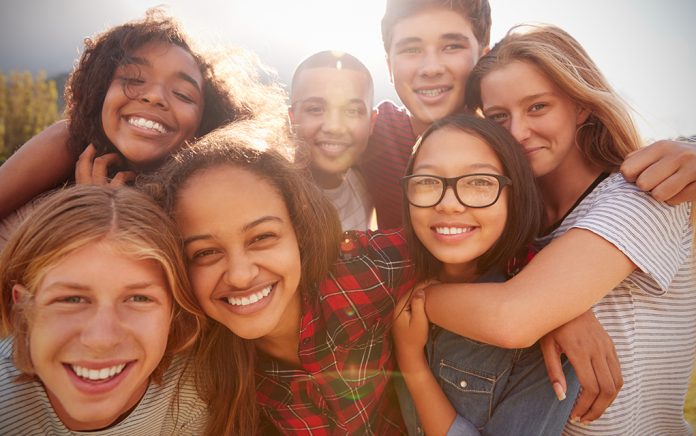 19_1025_YOUTHMINISTRY_An Open Letter to Pastors About Teens_1021x640