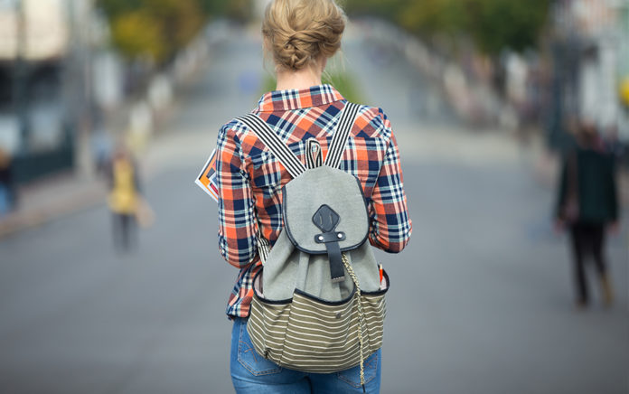 20_0814_GLOBAL_Reentry Tips for Third-Culture Kids_1021x640