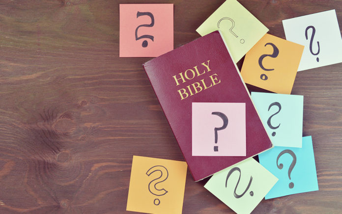 20_0915_RESEARCH AND TRENDS_Churchgoers Express Confidence Confusion Over the Bible_1021x640