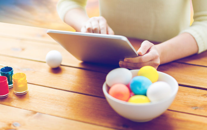 21_0224_EASTER_12 Ways to Create an Awesome Easter Online Experience_1021x640