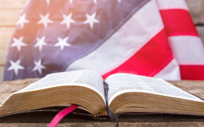 21_0714_EVANGELISM_The Coarsening Culture Do Believers Evade It or Invade It_1021x640 Christians interact with American culture
