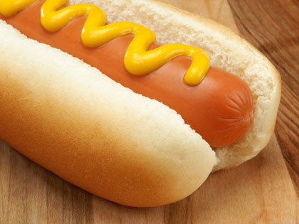 14Ideas_Hold_a_July_4_Hot_Dog_Eating_Contest_0630_357862402.jpg